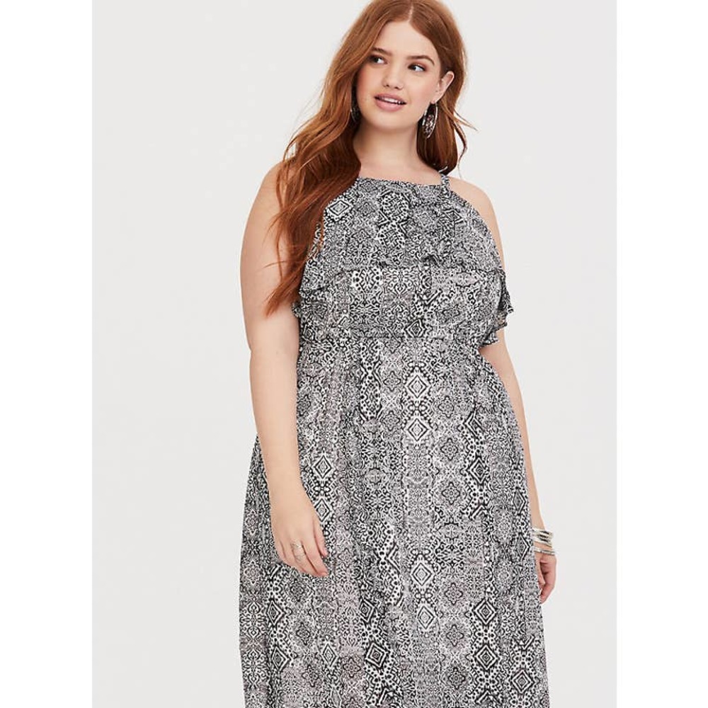 NWT Torrid Ikat Slit Maxi Dress Size: 2X (18/20) - Picture 3 of 6